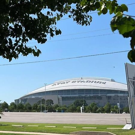 Lovely 2-Bedroom Condo Next To At&T Stadium 알링턴 외부 사진
